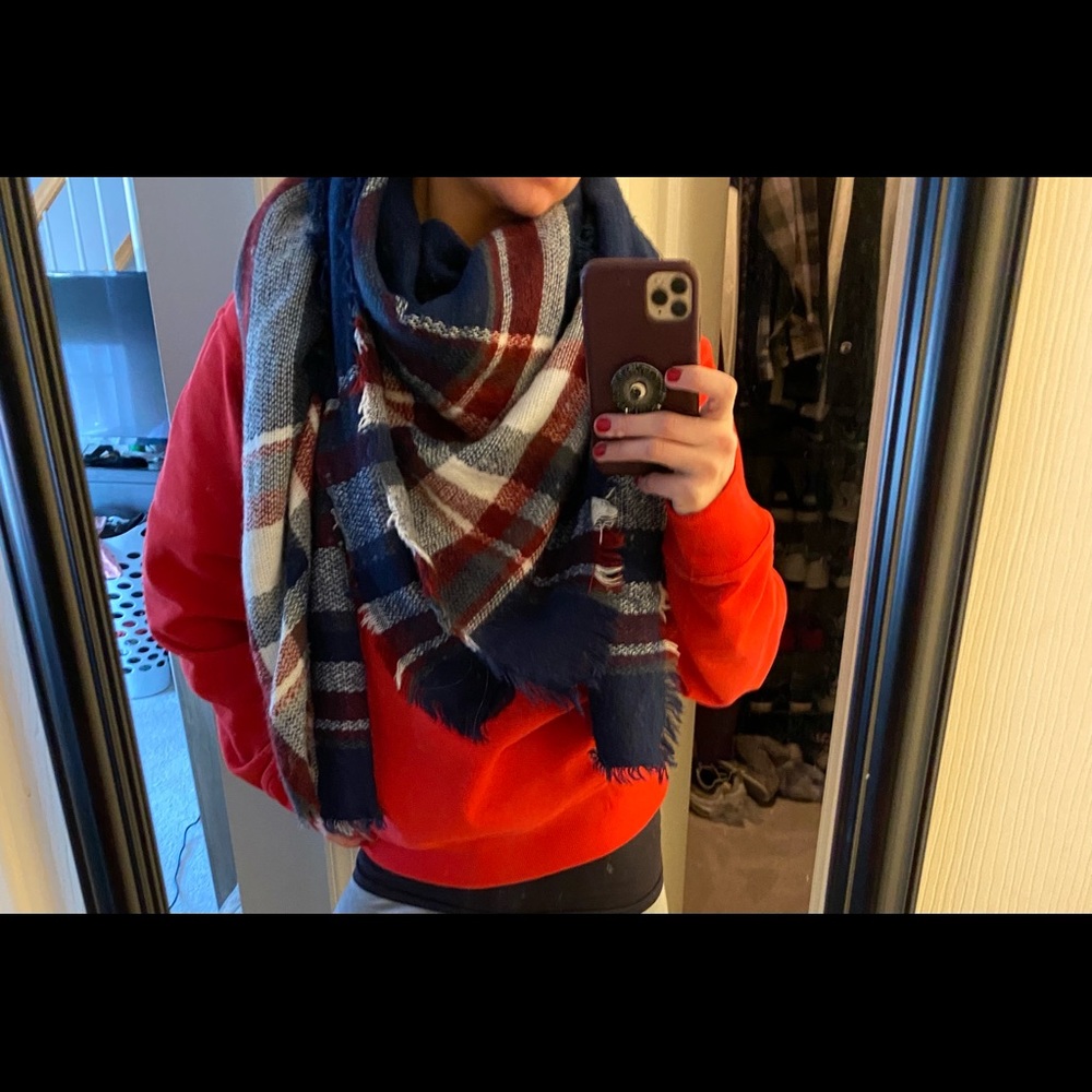 Scarf - Picture 2 of 2